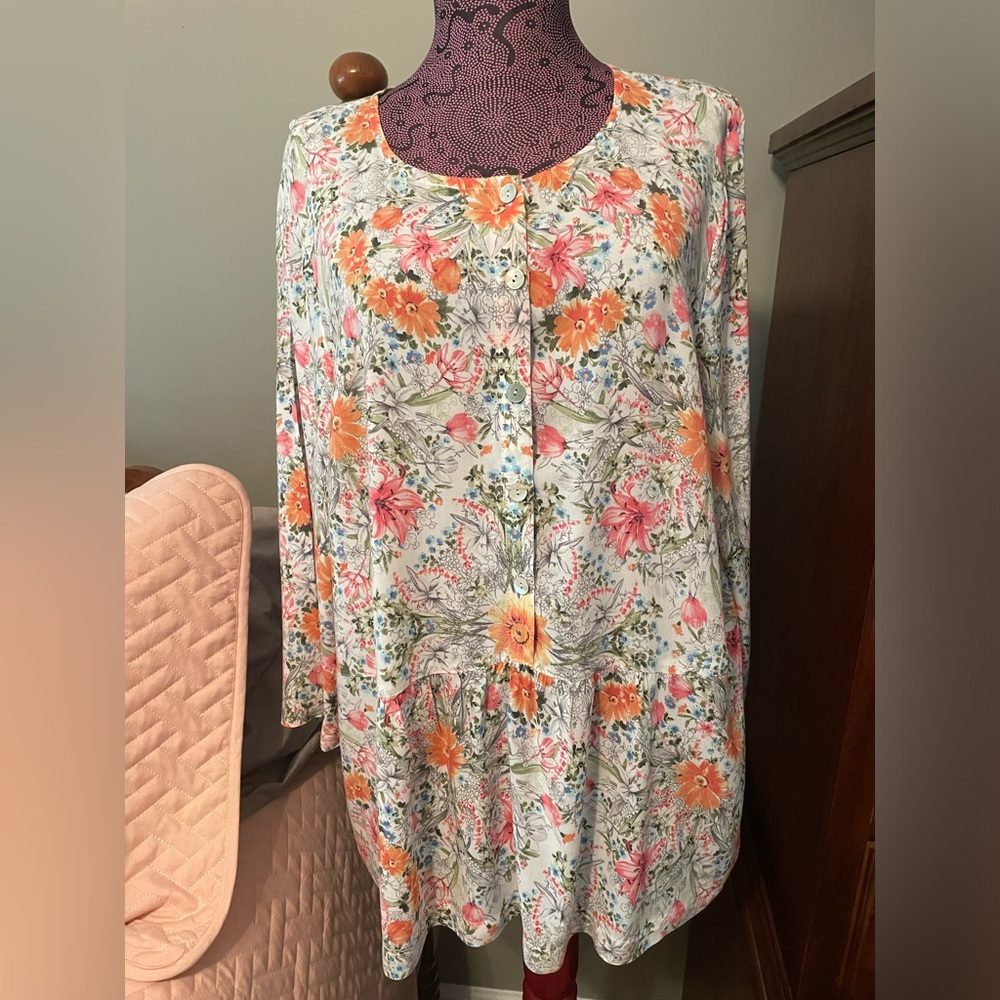 J.Jill Floral Rayon Button up dropped waist tunic 3/4 Sleeve Blouse Top Sz M